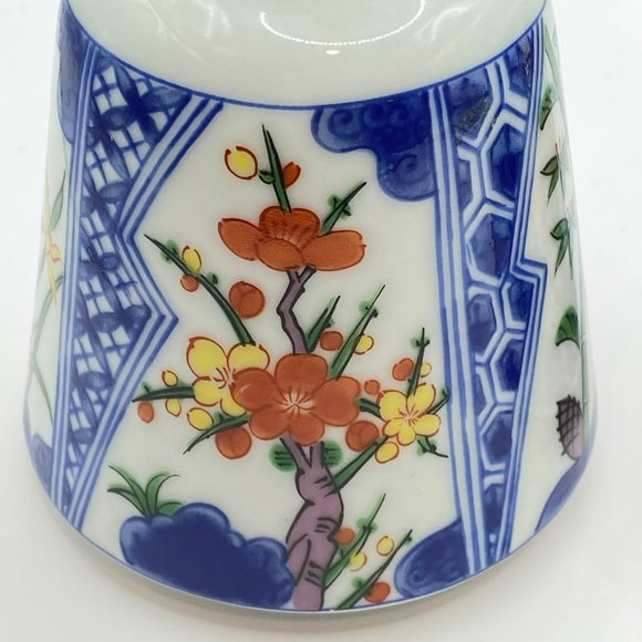 2 Floral Porcelain Japanese Flower Bud Vases Blue White Gold Toned Rim Small 4" - Picture 12 of 12